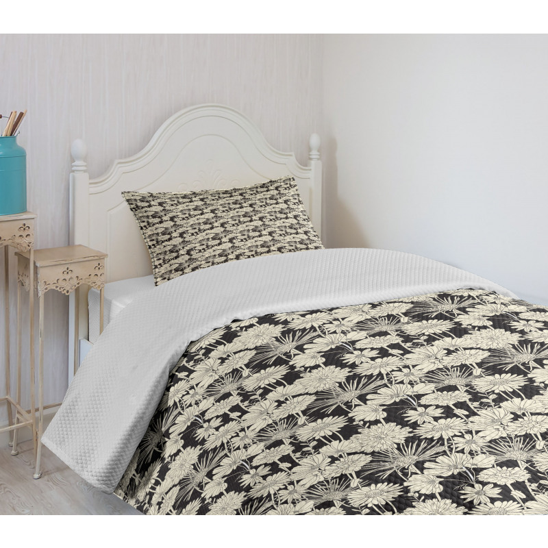 Monochrome Spring Growth Bedspread Set