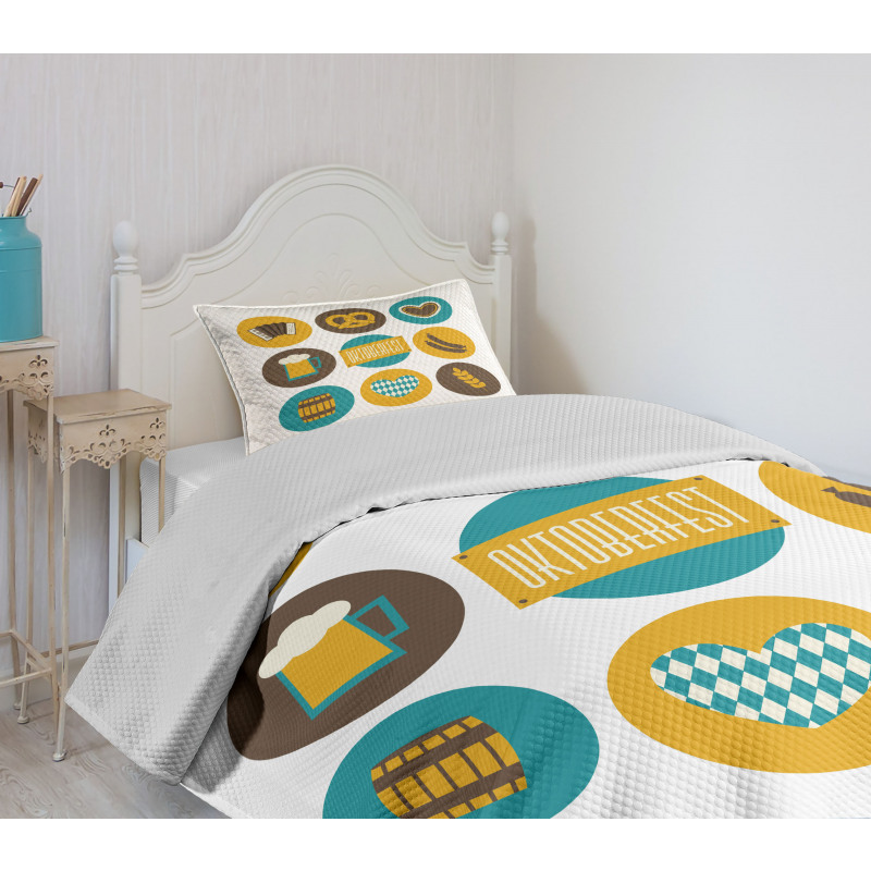 Oktoberfest Bedspread Set