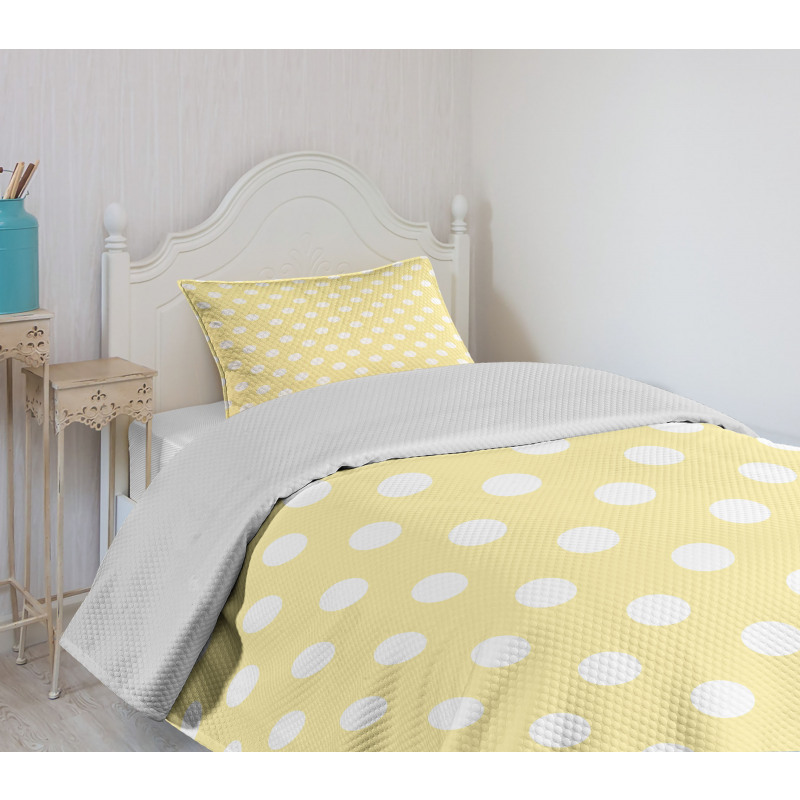 Retro Polka Dots Yellow Bedspread Set