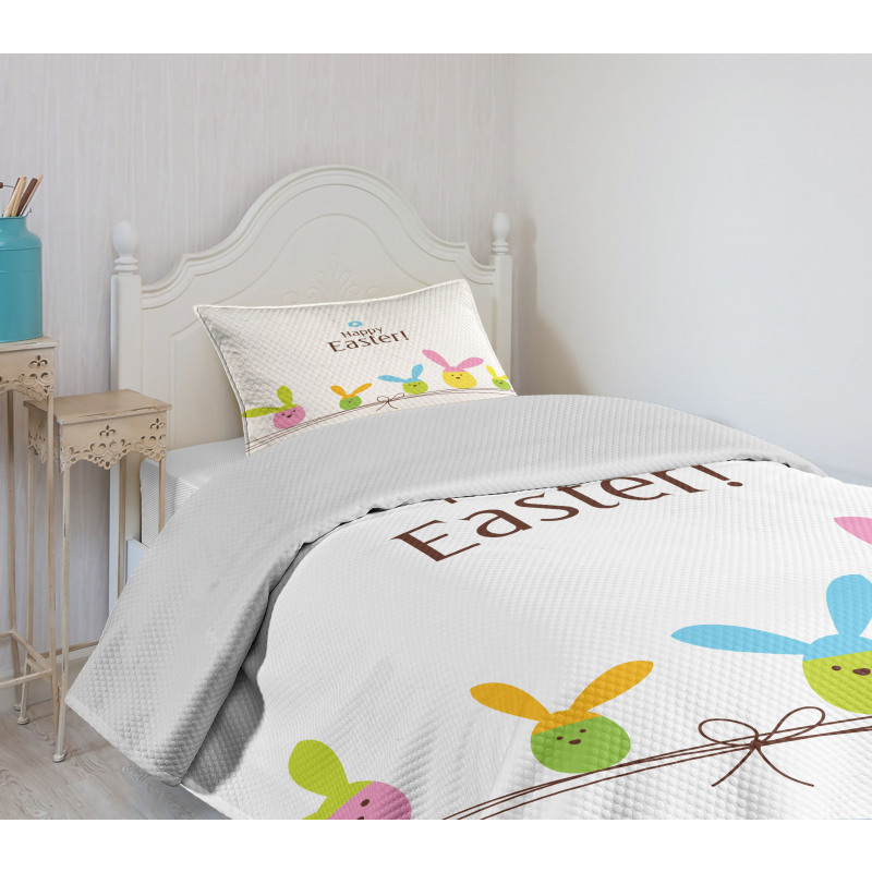 Simplistic Cartoon Eggs Bedspread Set