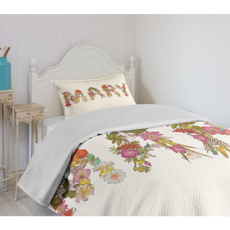 Blooming Flower Letters Bedspread Set