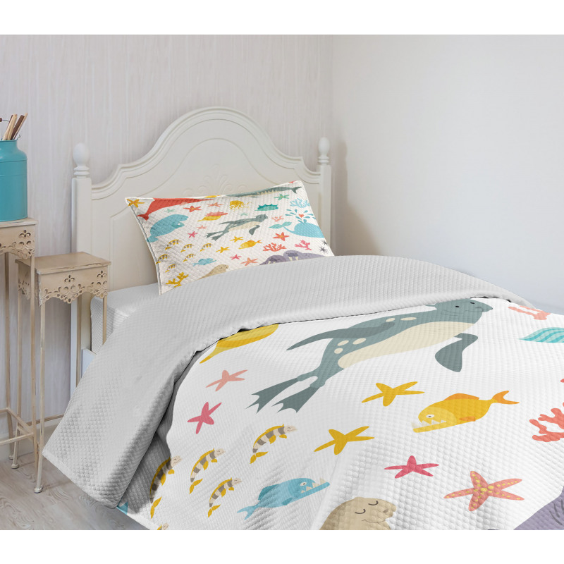 Colorful Ocean Animals Bedspread Set