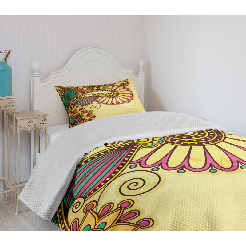 Blooming Colorful Petals Bedspread Set