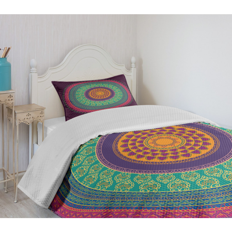 Curls and Petals Oriental Bedspread Set