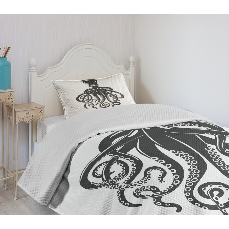 Contemporary Sea Animal Bedspread Set