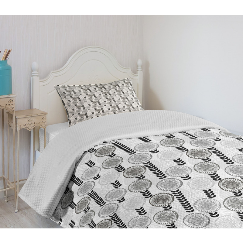 Abstract Doodle Pattern Bedspread Set