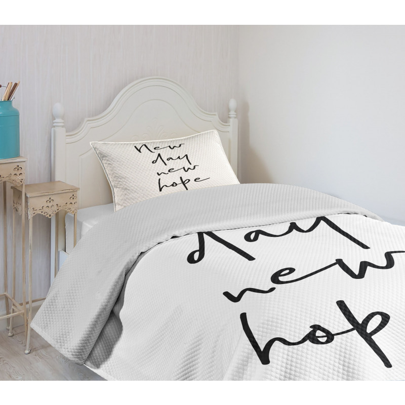 Motivational Calligraphy Bedspread Set