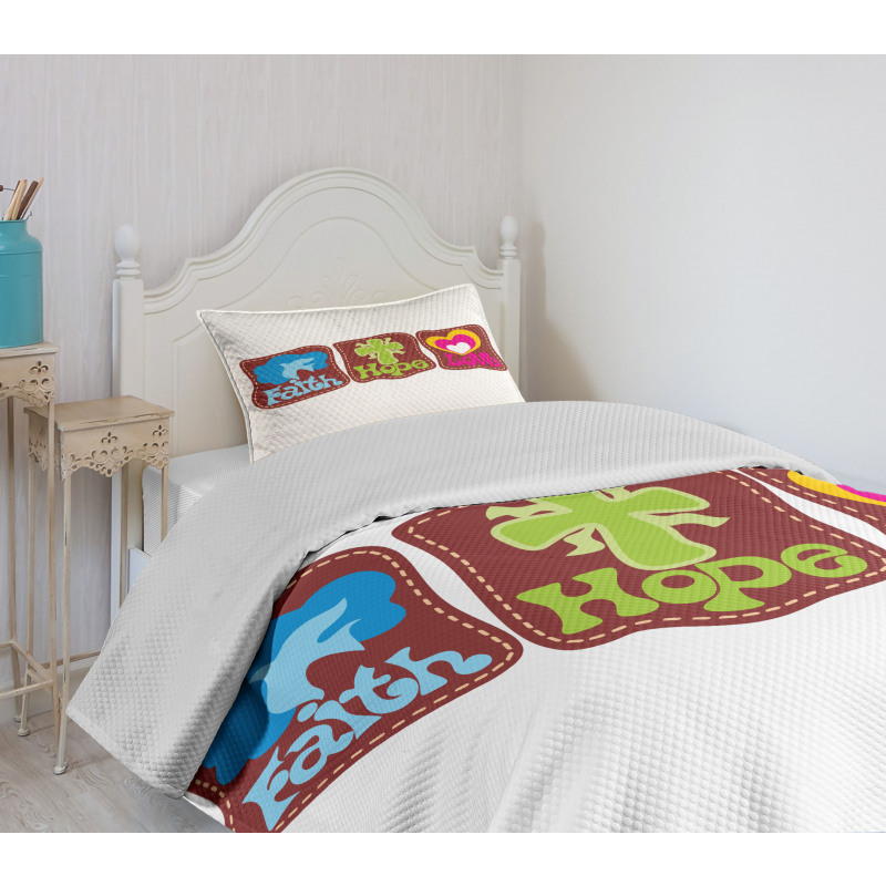 Retro Hearts and Doves Bedspread Set