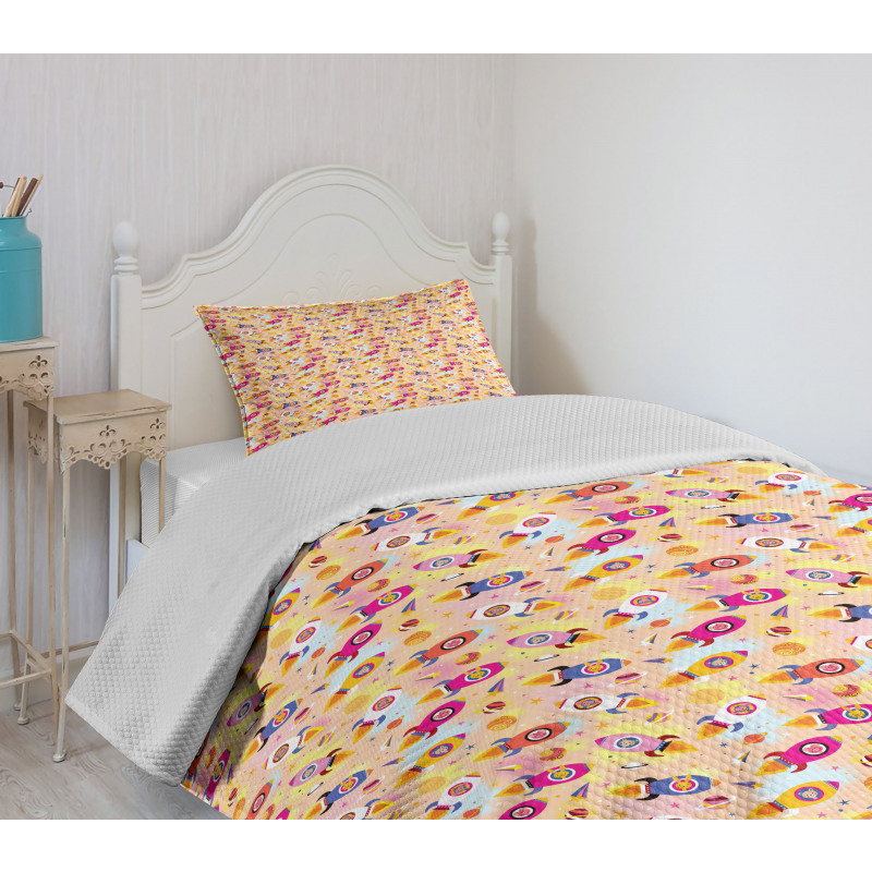 Animals in Rockets Bedspread Set