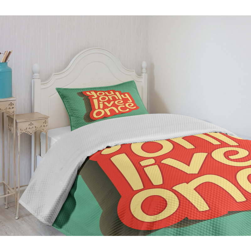 Retro Inspirational Words Bedspread Set