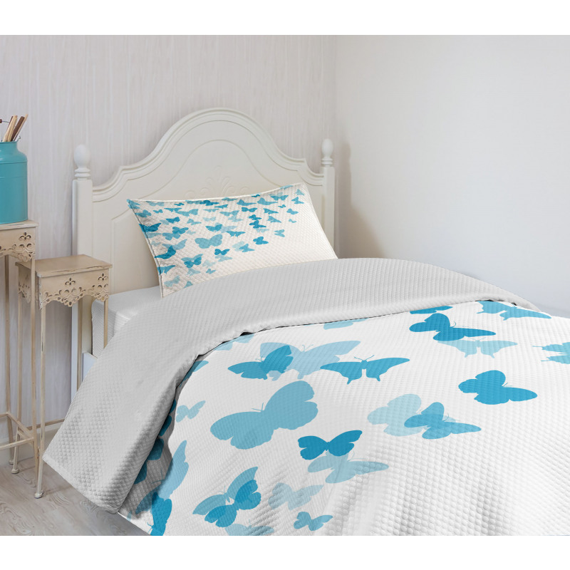 Butterfly Flock Bedspread Set