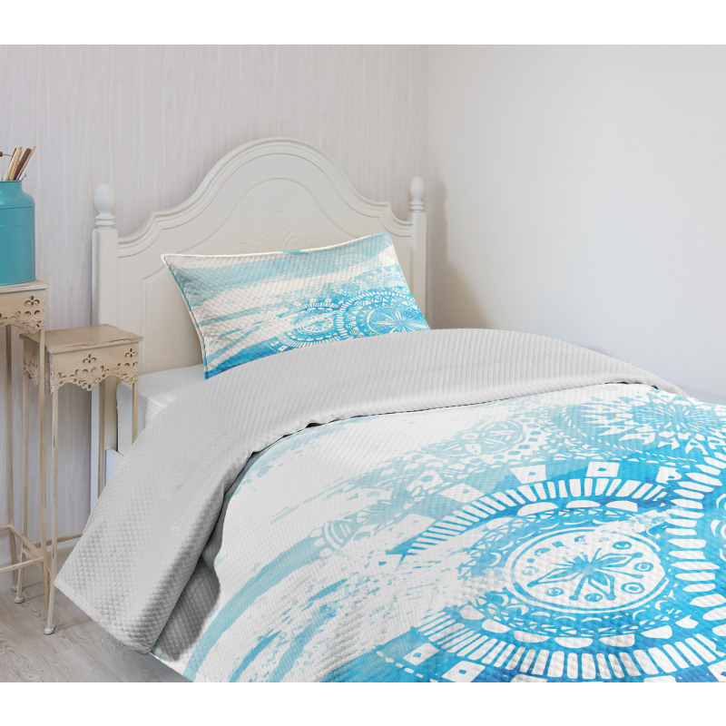 Brush Stroked Lace Bedspread Set