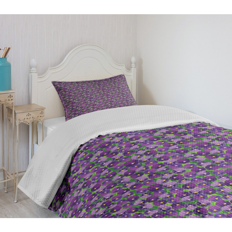 Green Field with Pansy Bedspread Set