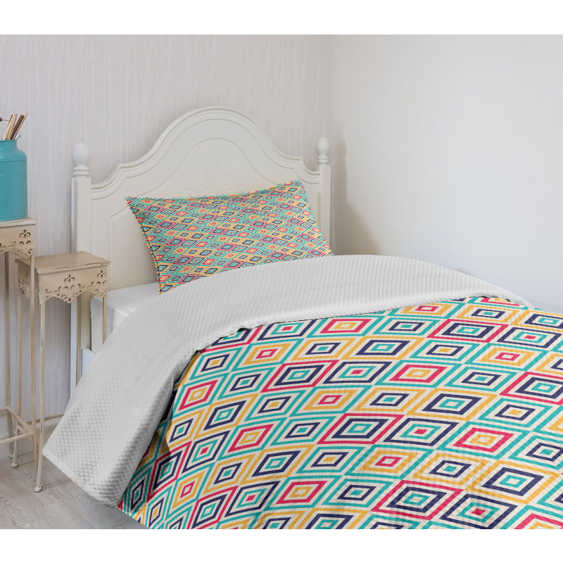 Diagonal Squares Retro Bedspread Set