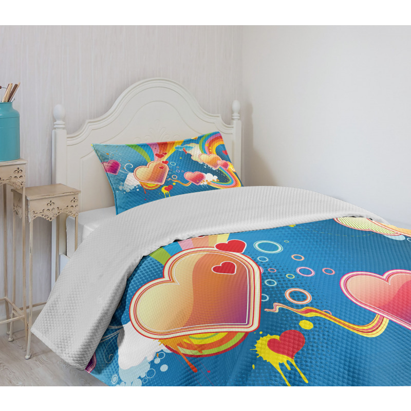 Funky Hearts Bedspread Set