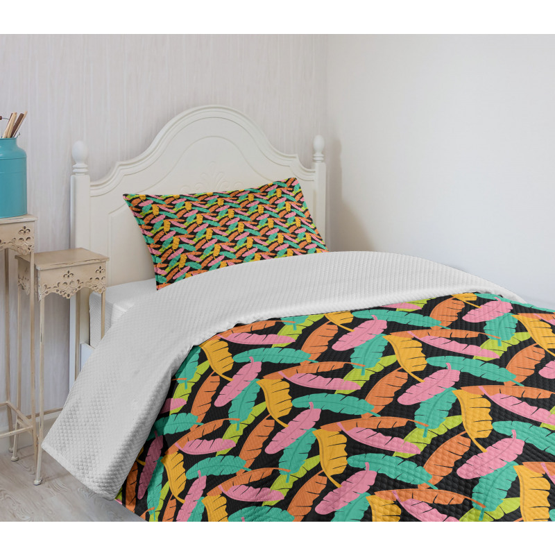 Colorful Banana Leaves Bedspread Set