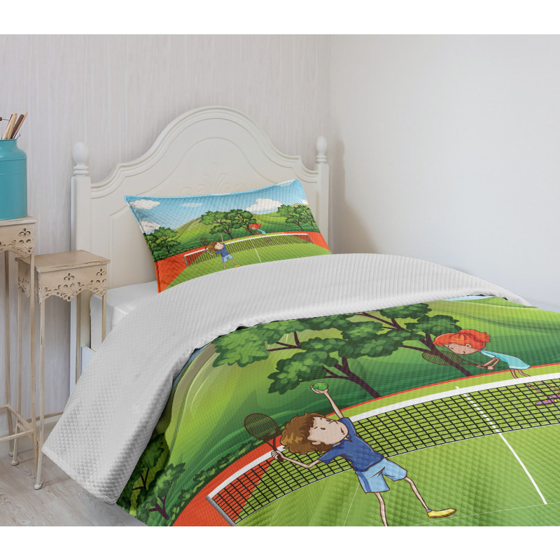 Friends Play Tennis Bedspread Set