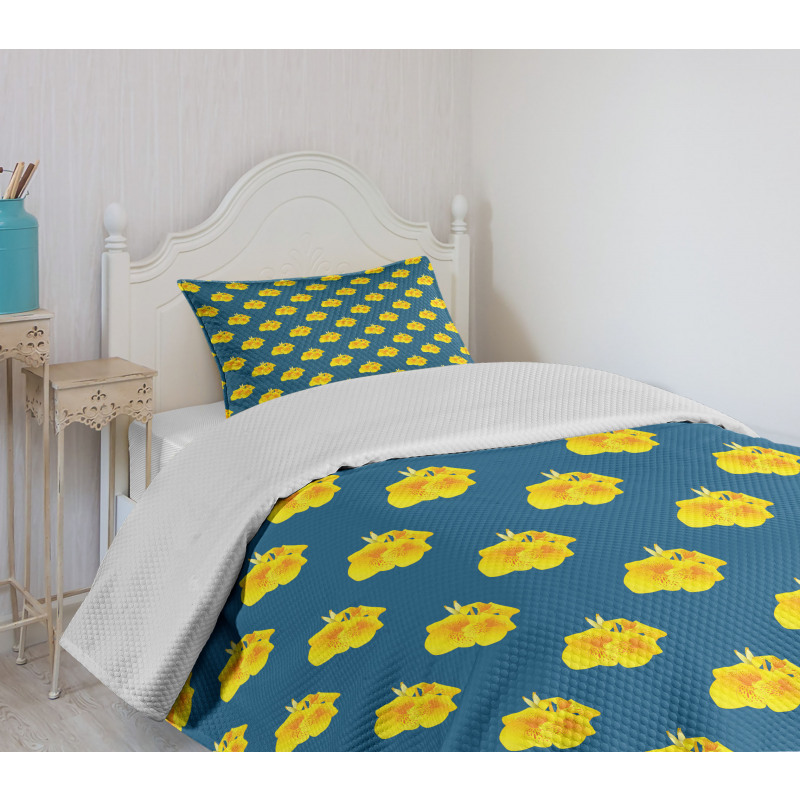 Canna Lily Bedspread Set