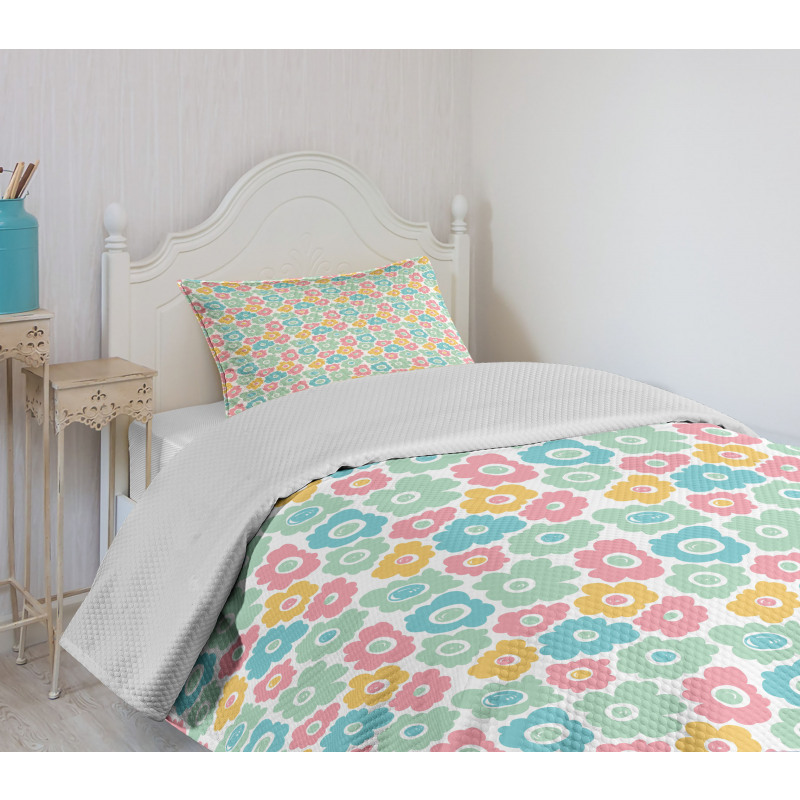 Doodle Endless Petals Bedspread Set