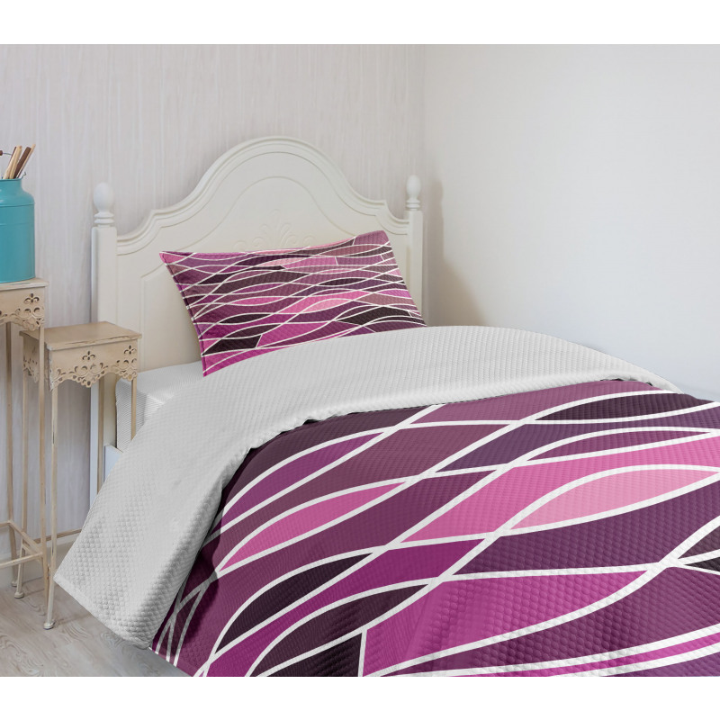 Wavy Stripes and Mosaic Bedspread Set