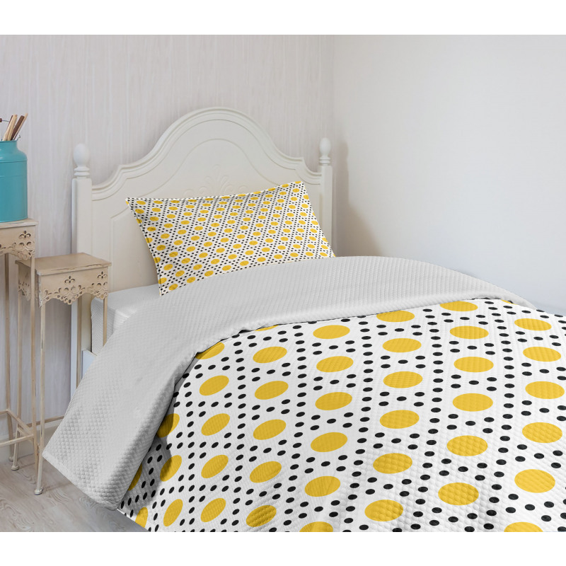 Egg Yolk Polka Dots Bedspread Set