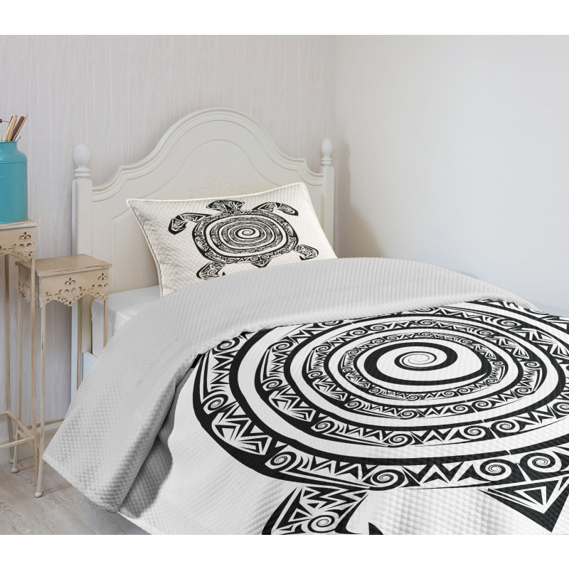 Turtle Spirals Bedspread Set