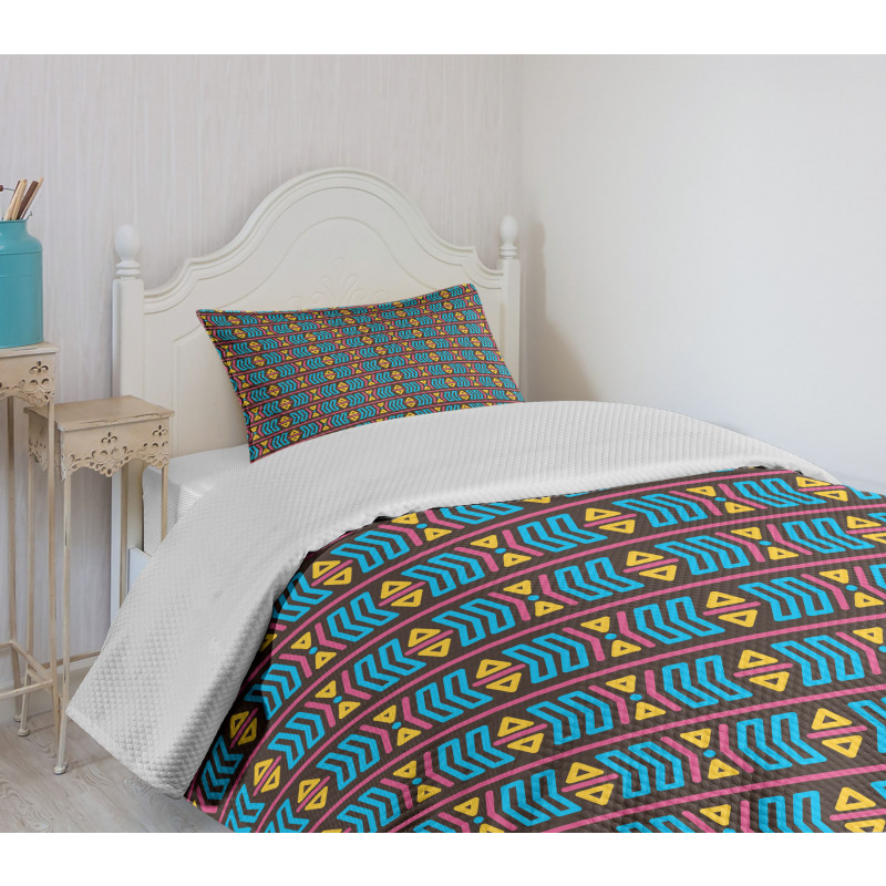 Tribal Primitive Motif Bedspread Set