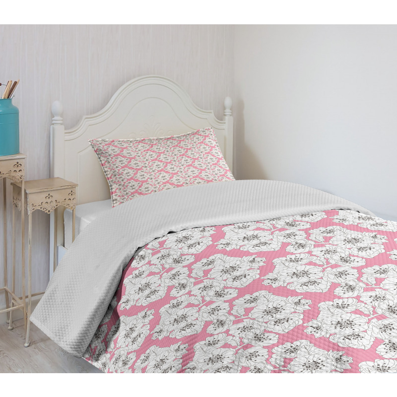 Distinct Anthers Bedspread Set