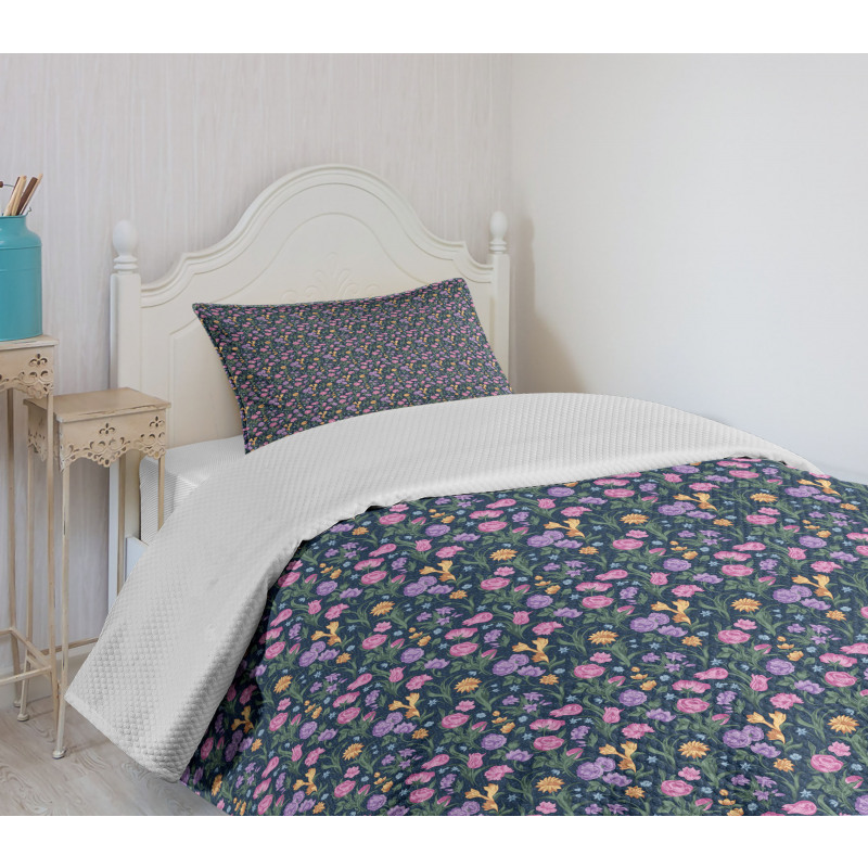 Tulips and Violet Pansy Bedspread Set