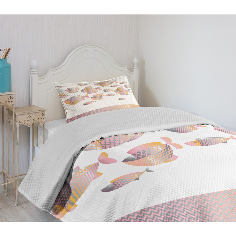 Modern Sea Animal Zigzag Bedspread Set