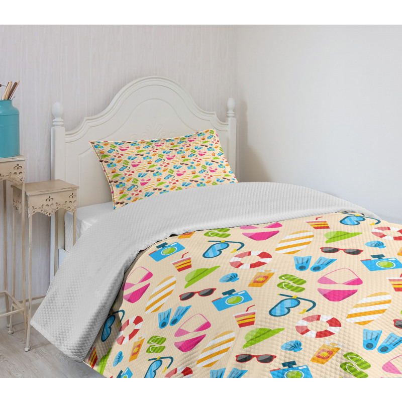 Vacation Elements Bedspread Set