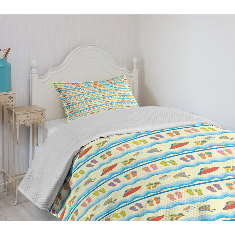 Sea Waves and Sand Bedspread Set