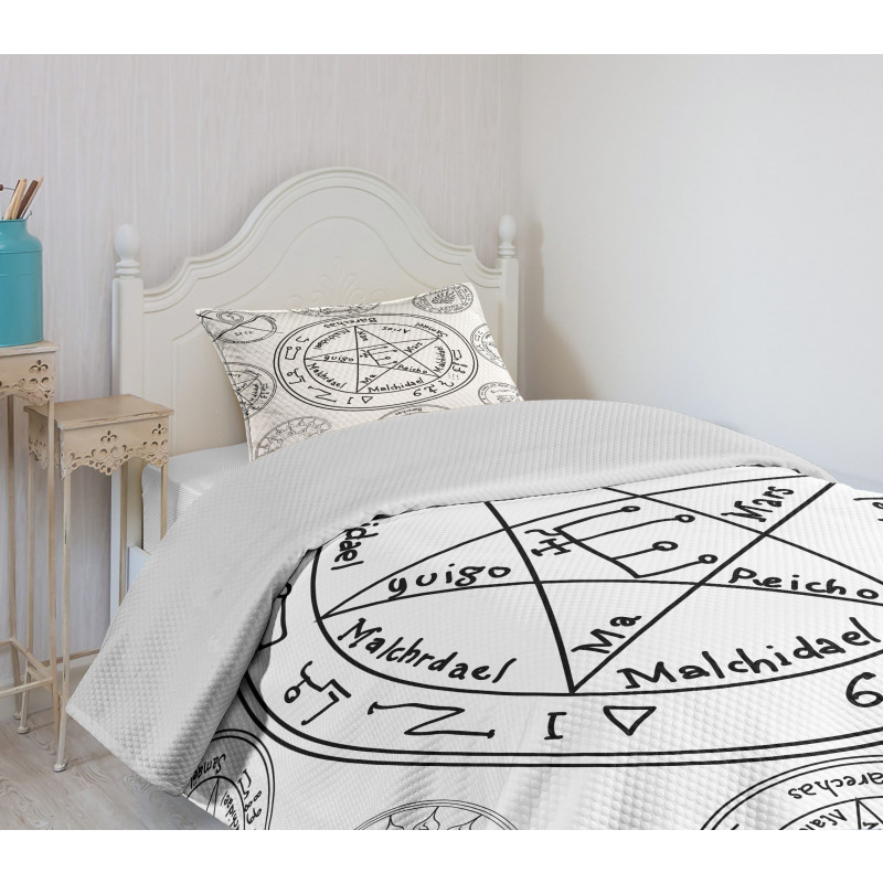 Educational Concept Bedspread Set