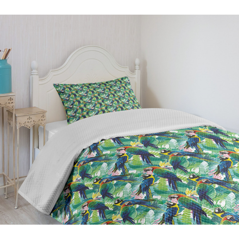 Scarlet Macaw Parrots Bedspread Set