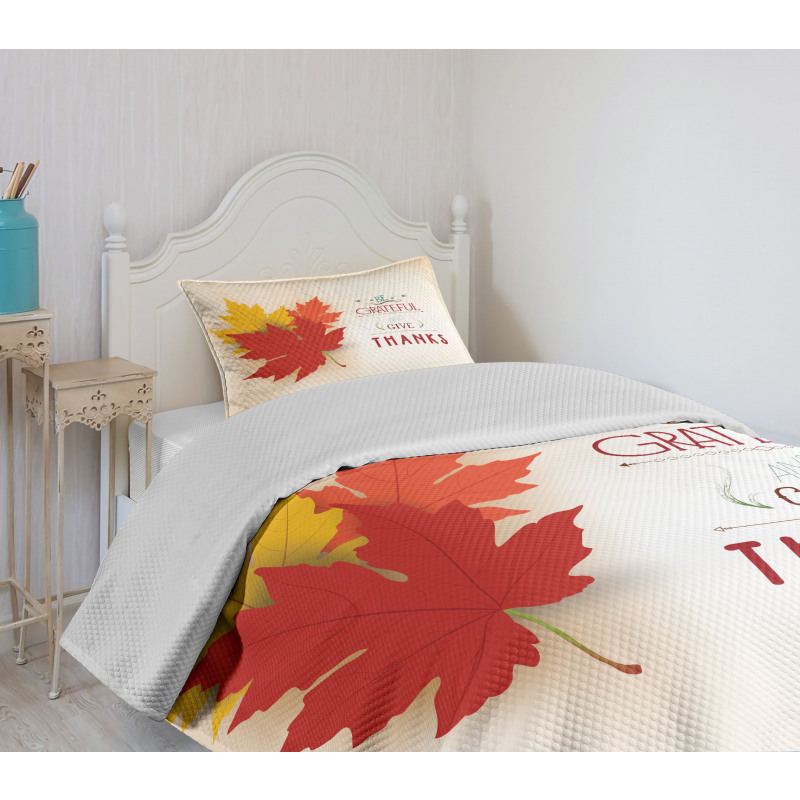 Maple Leaves with Phrase Bedspread Set