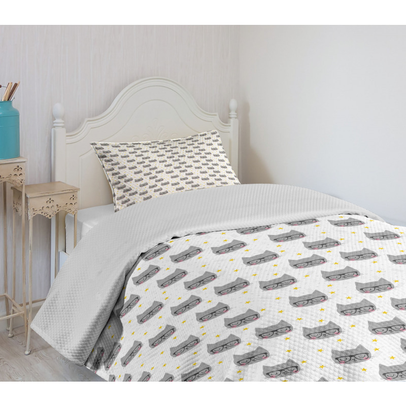 Hipster Kitties Glasses Bedspread Set