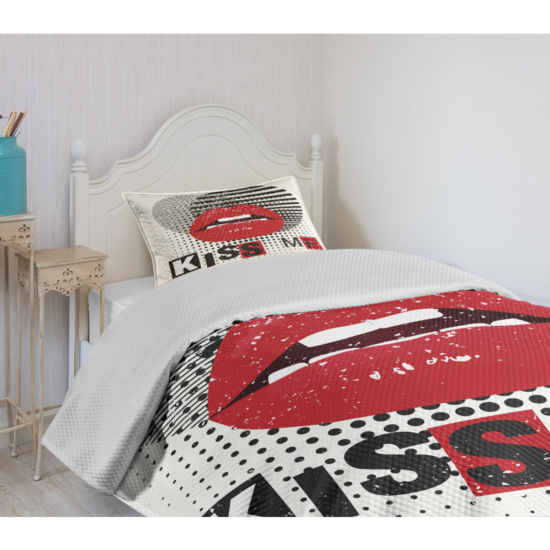 Halftone Circles Motif Bedspread Set