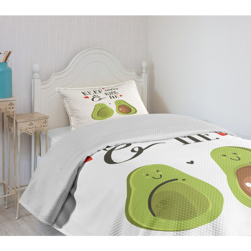 Avocado Lovers Bedspread Set