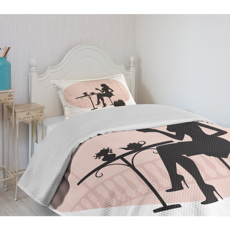 Silhouette Girl Bedspread Set