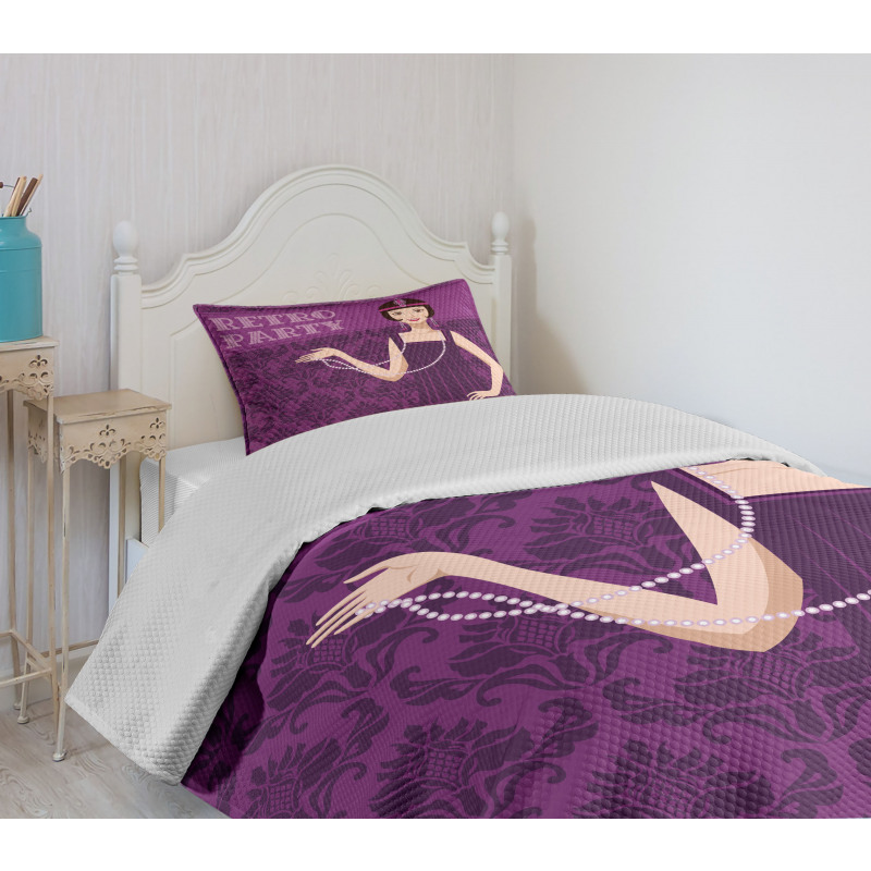 Flapper with Pearl Bedspread Set