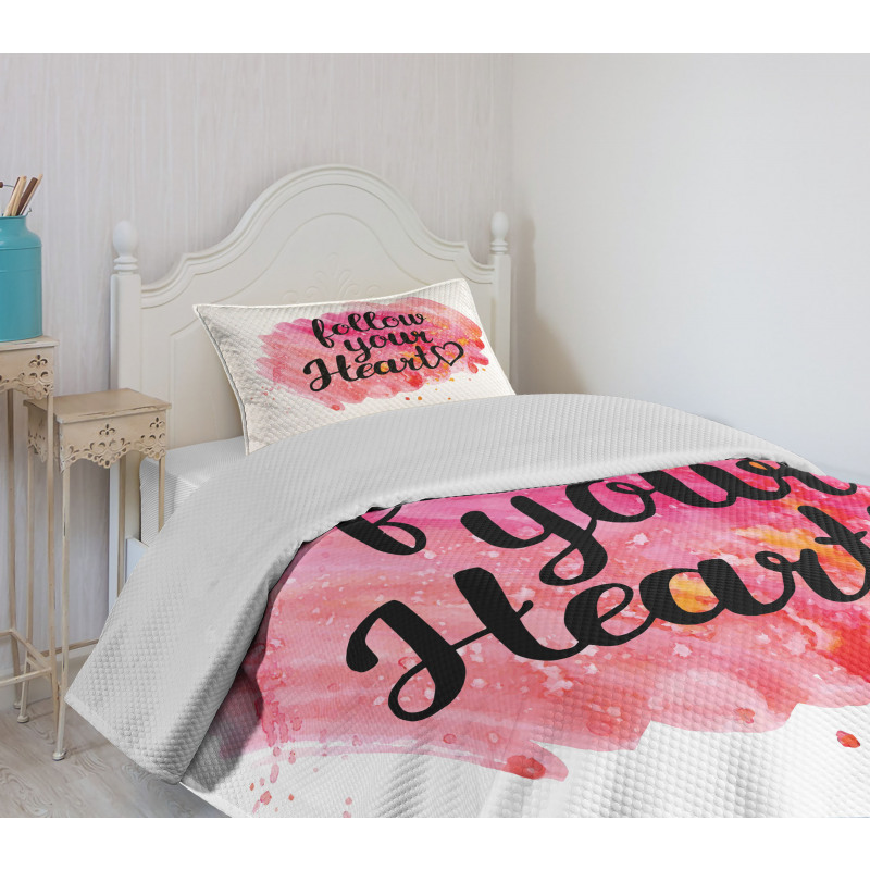 Follow Your Heart Phrase Bedspread Set