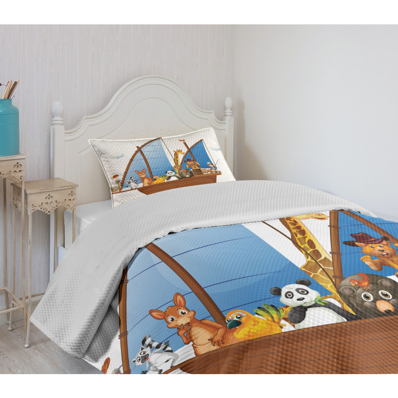 Animal Boat Sailing Ancient Bedspread Set