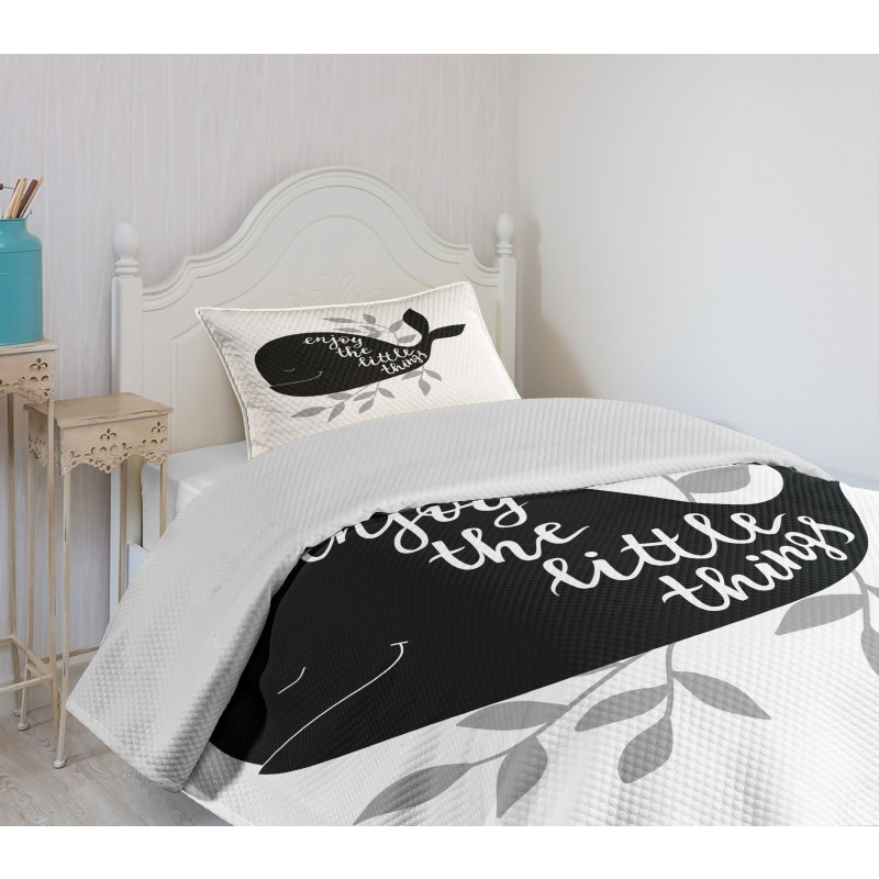 Ocean Whale Silhouette Bedspread Set