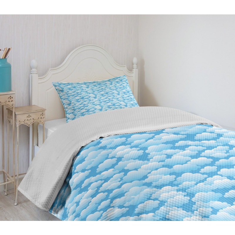 Puffy Cumulus Formation Bedspread Set