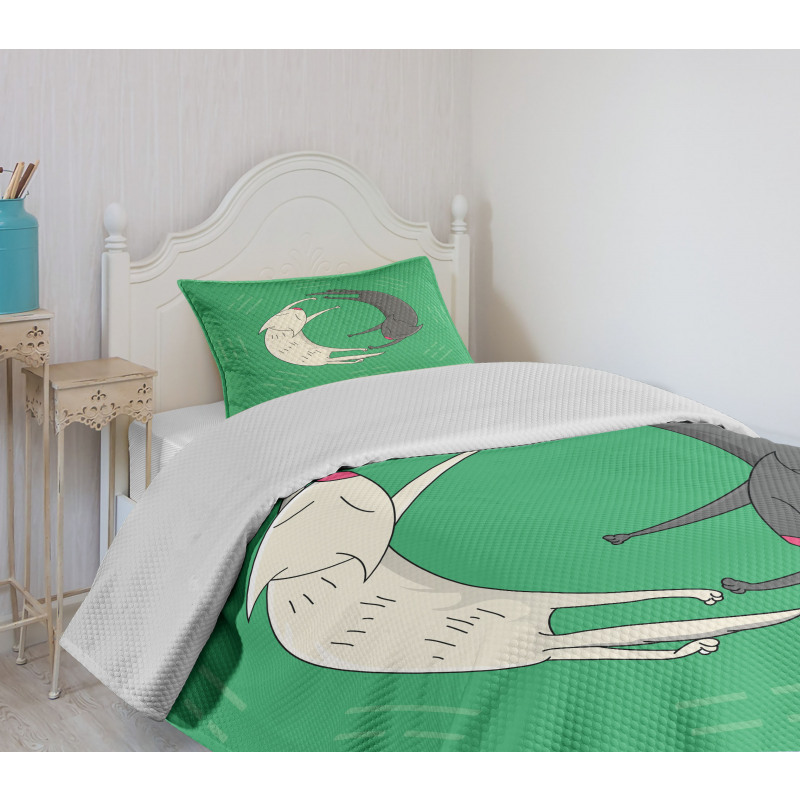 Sleeping Cats Trigrams Bedspread Set