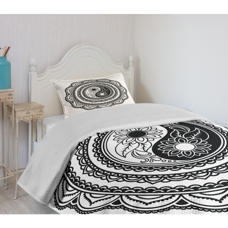 Folk Mandala Bedspread Set