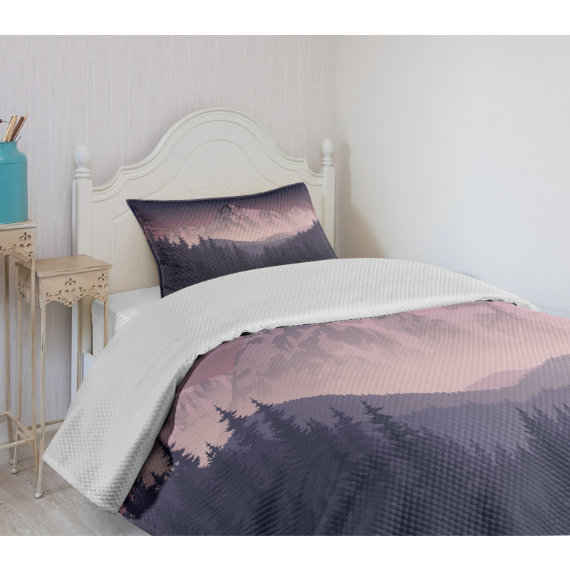 Foggy Mountain Range Bedspread Set