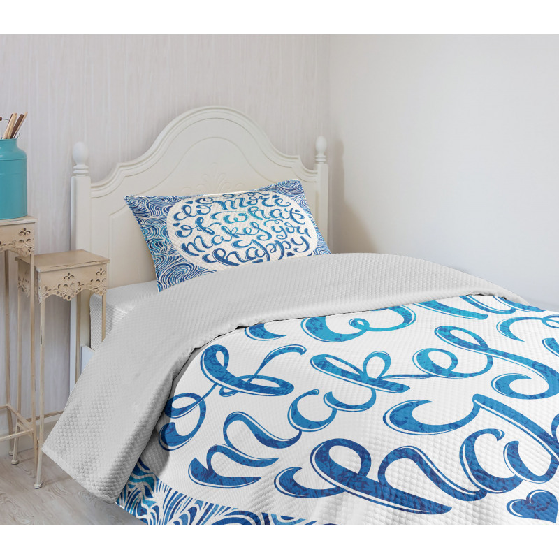 Words and Waves Bedspread Set