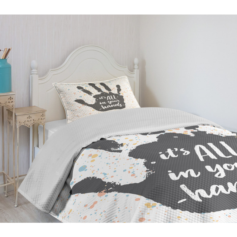 It is All in Your Hands Bedspread Set