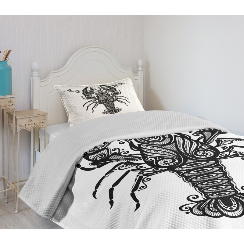 Curvy Ornament Lobster Bedspread Set